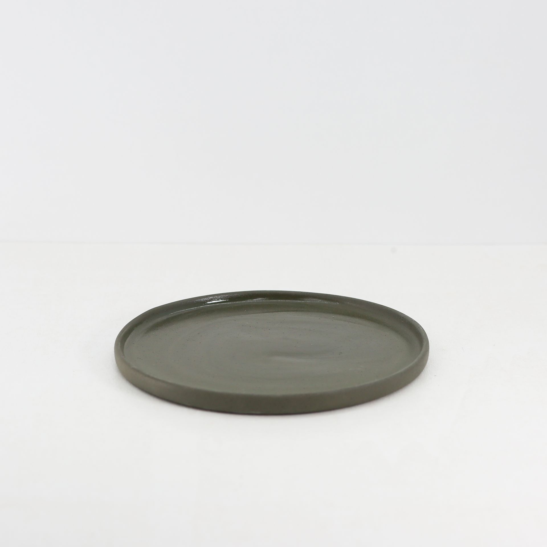 El yapımı Seramik Yuvarlak Servis Tabağı - 22 cm - Görsel 16